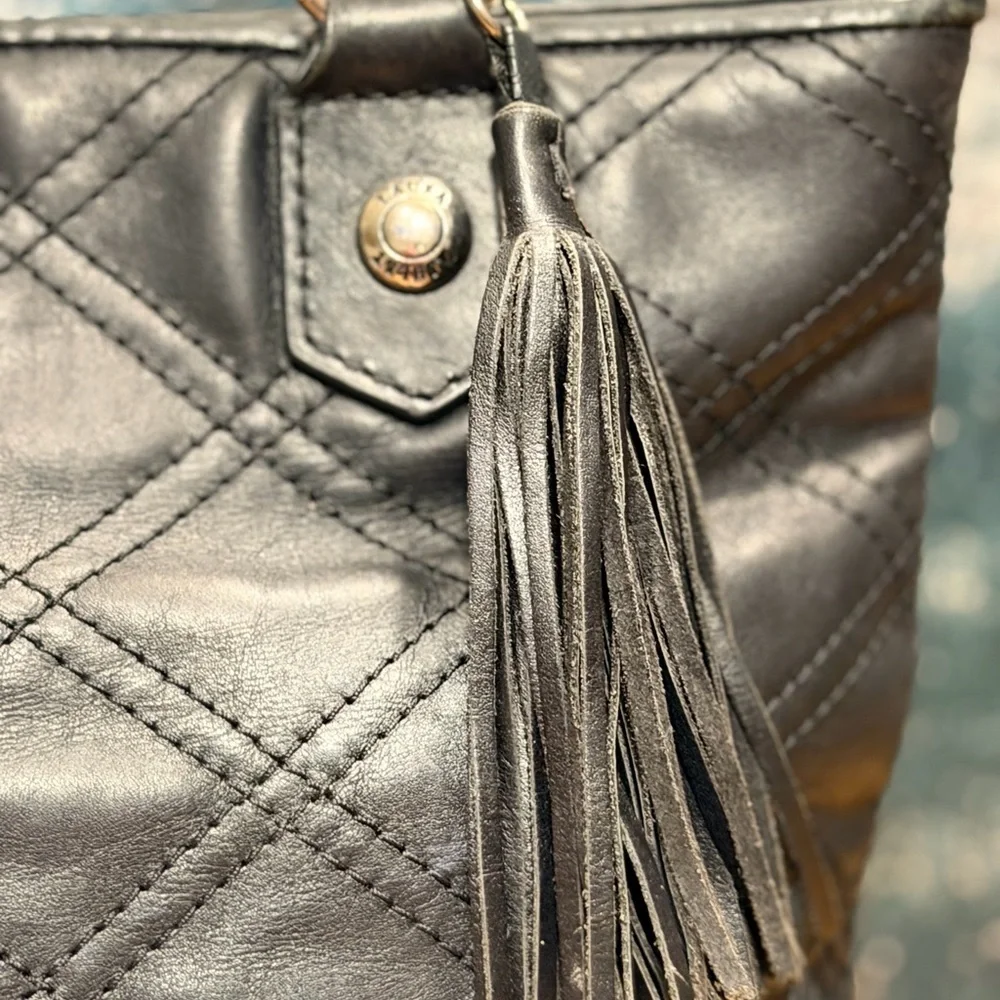 Laura Ashley y2k Vintage Quilted Tote with Silver tone‎ chain/leather strap